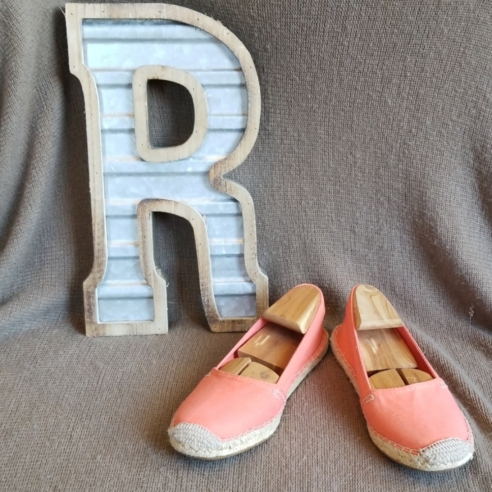 Old Navy coral espadrilles